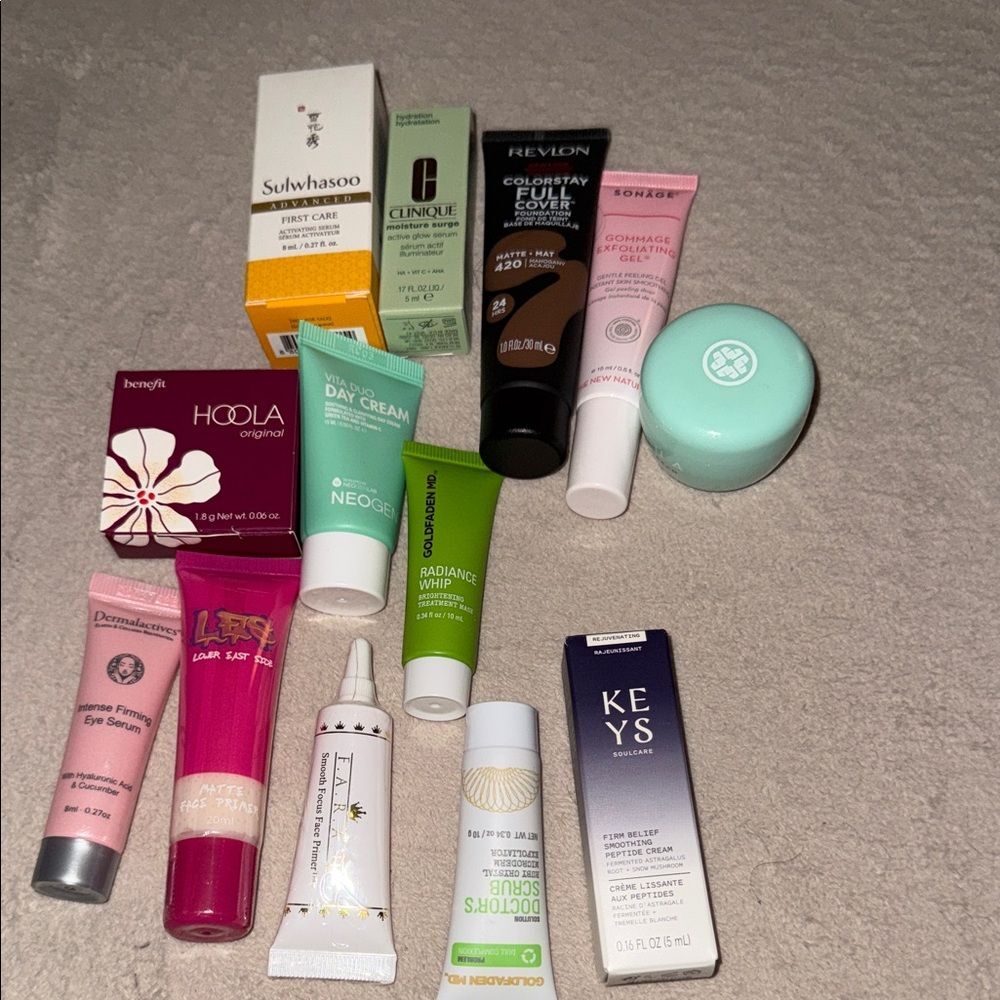 13 pieces Assorted Skincare and Makeup Set new